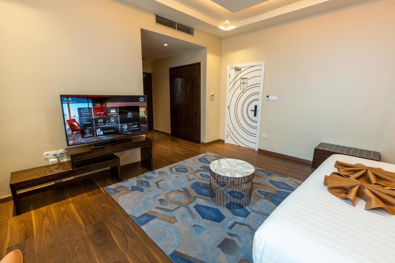 Hôtel Fleur de Lys Point E Dakar Extérieur photo