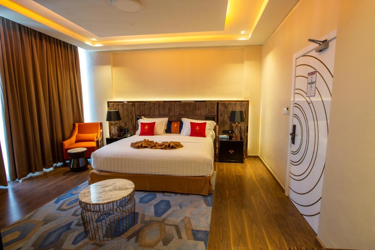 Hôtel Fleur de Lys Point E Dakar Extérieur photo