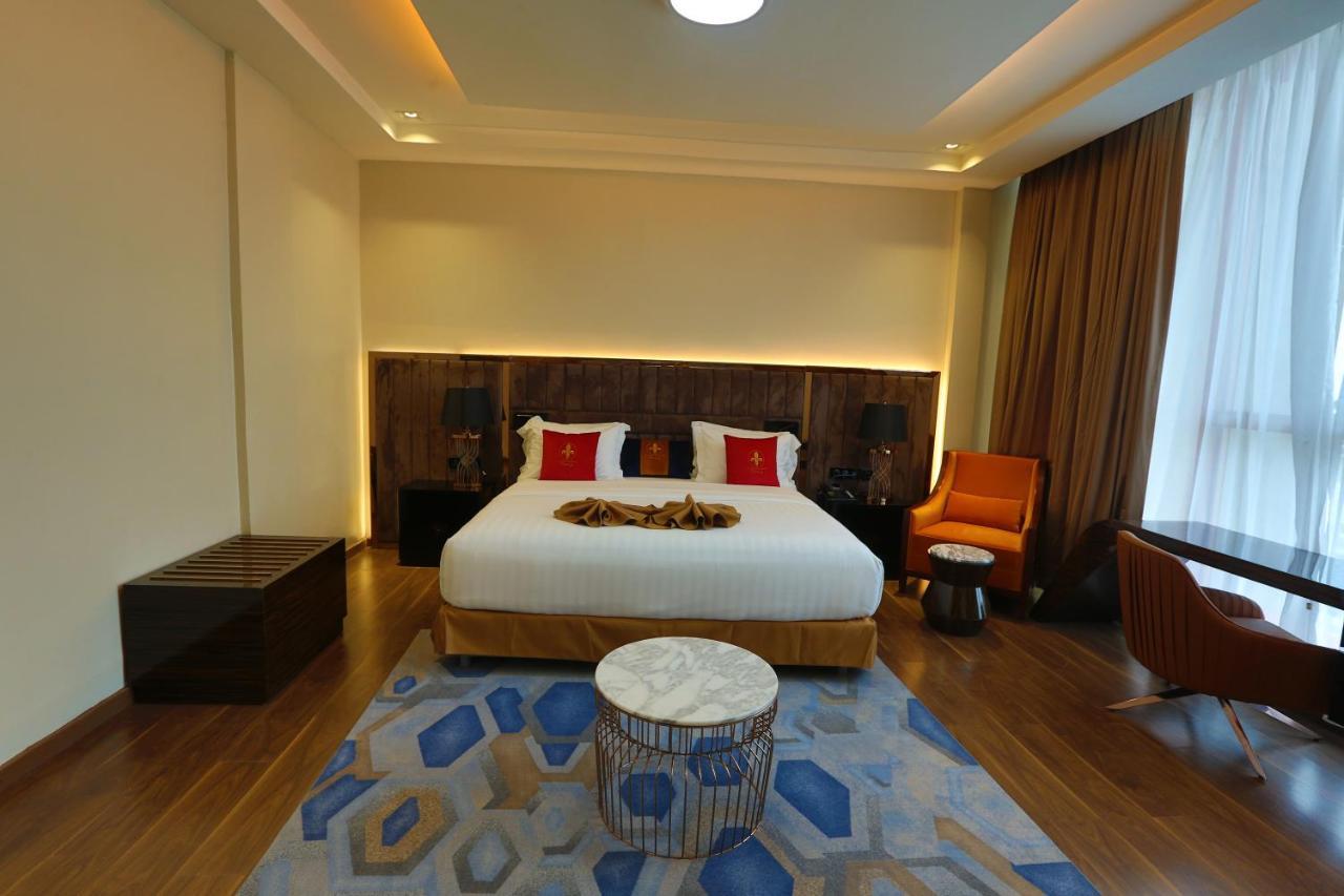Hôtel Fleur de Lys Point E Dakar Extérieur photo